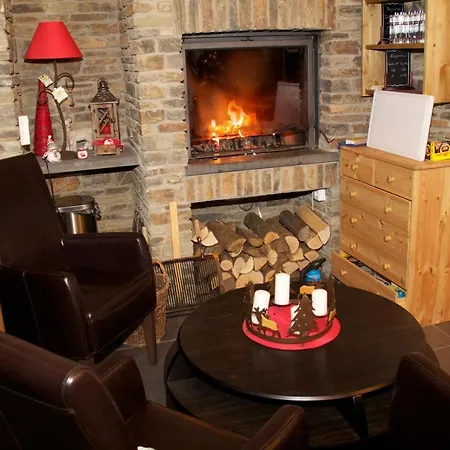 Clos De La Palette Bed & Breakfast